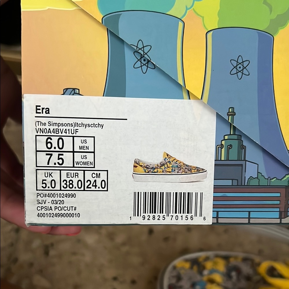Vans The Simpsons - Itchy & Scratchy Sneakers - Yellow - Picture 6 of 6